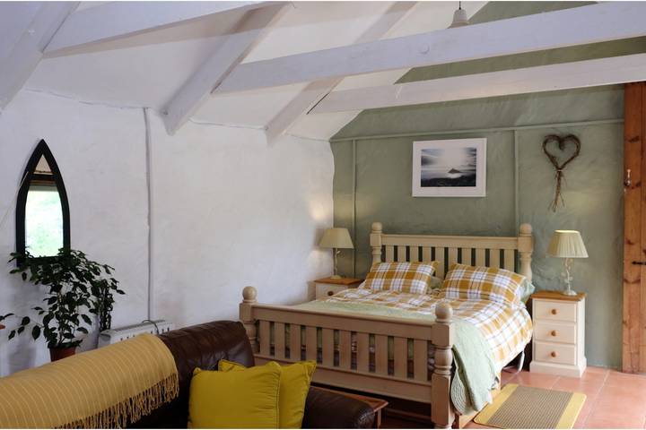 Rental for 3 people, with garden, with pets in Kynance Cove