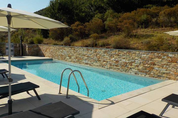 Ferienwohnung für 7 Personen, mit Pool und Terrasse sowie Garten - 1