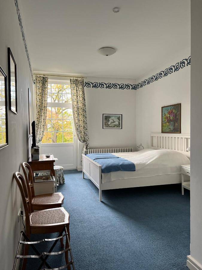 Ferienhaus für 2 Personen, mit Balkon und Garten sowie Seeblick und Ausblick