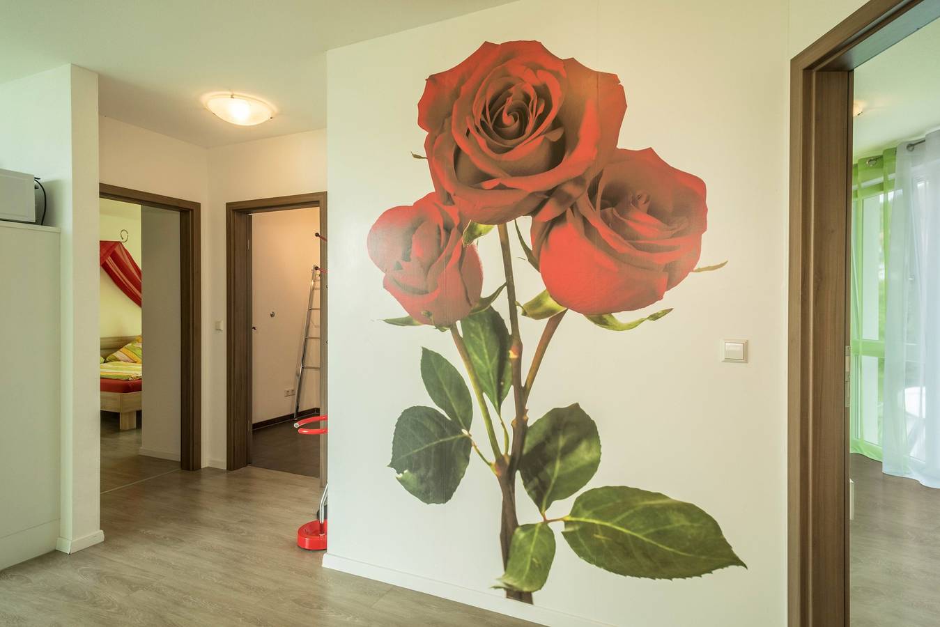 Vakantiewoning 'Rose' met groot balkon en prachtig uitzicht op het meer, bos en bergen, foto 13