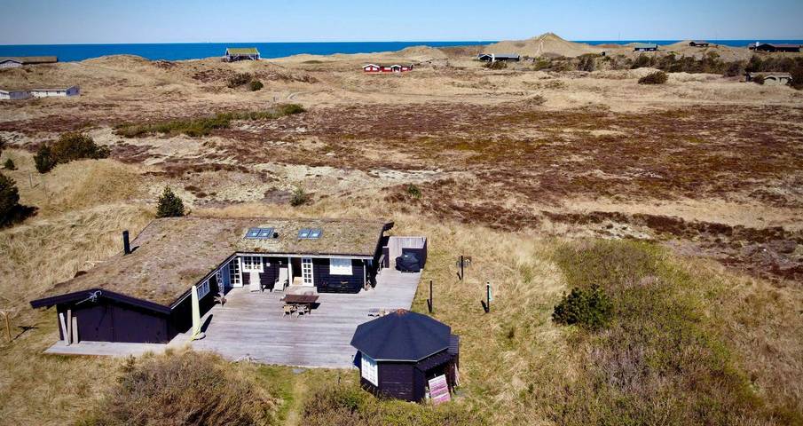 Ferieudlejning for 8 personer, med Terrasse og Sauna i Kandestederne