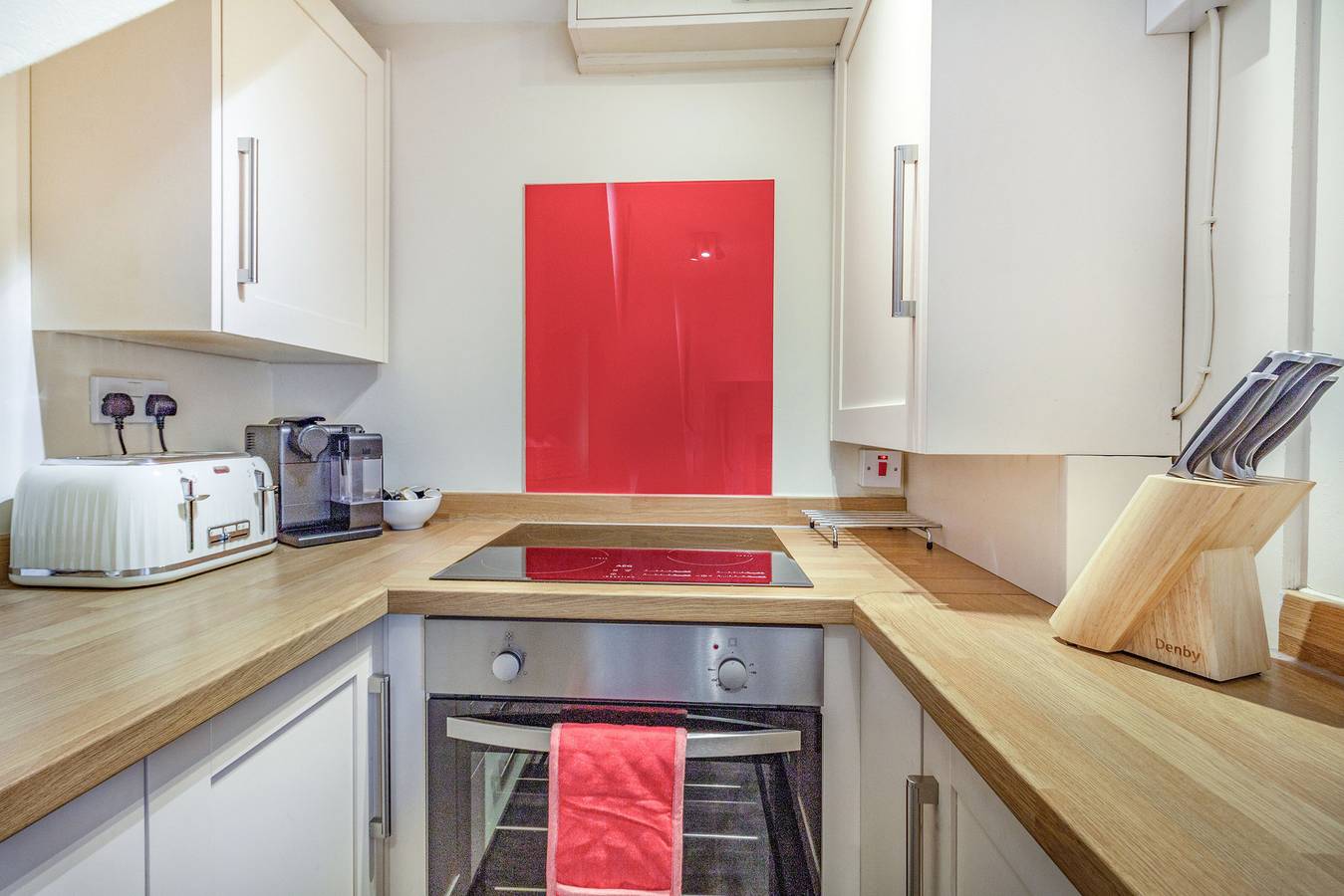 Smithy Cottage in Bradwell (Derbyshire Dales), Derbyshire