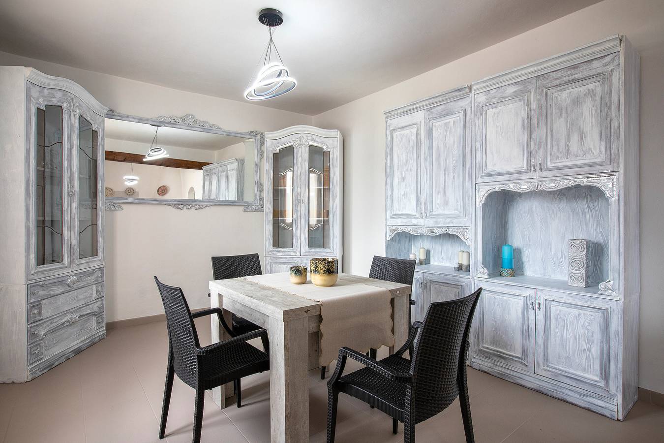 Villa för 10 Personer med trädgård in Sorso, Sassari provins