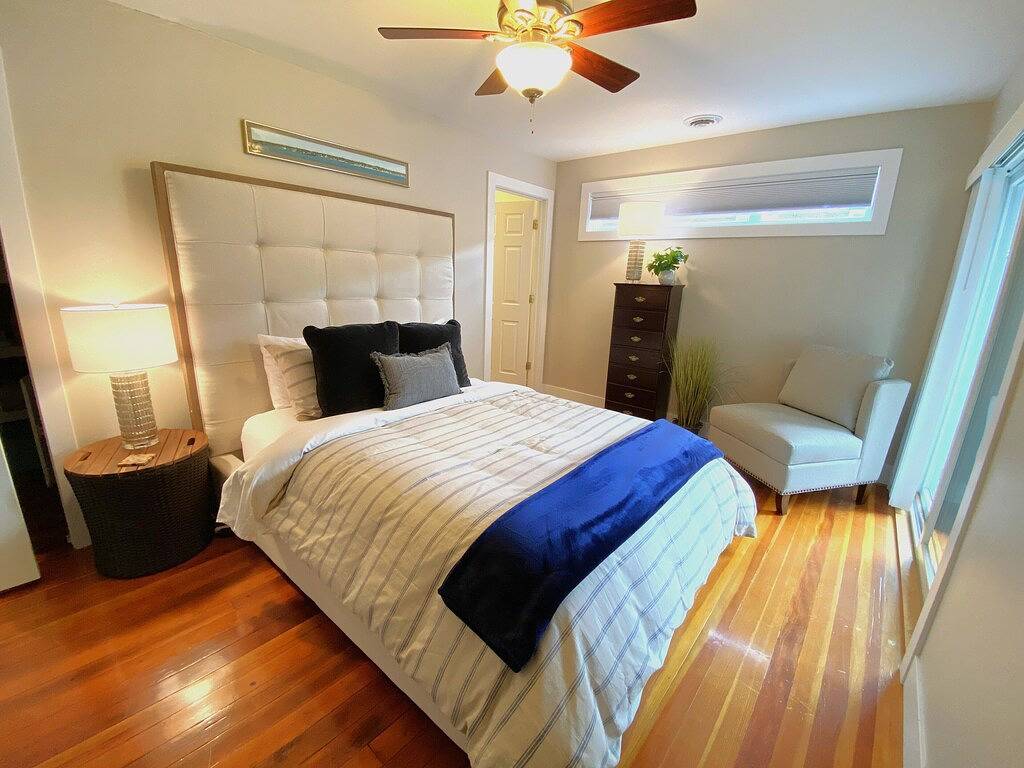 Ganze Wohnung, St. Ignace Loft - Innenstadt von St. Ignace in St. Ignace, Mackinac County