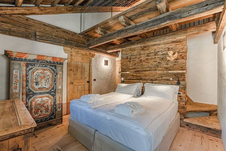 Exclusive Chalet in the Dolomites, Sella Ronda, Dolomites Superski in Arabba, Livinallongo