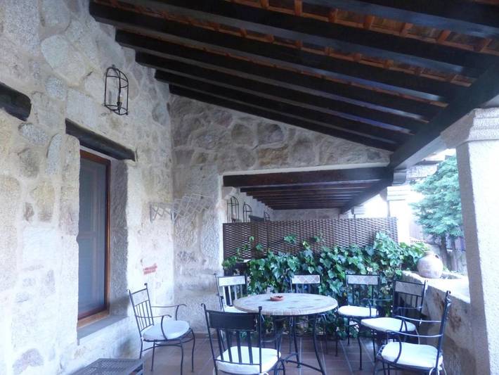 Casa rural para 16 personas, con Terraza y Jardín además de Piscina y Vistas en Provincia de Salamanca