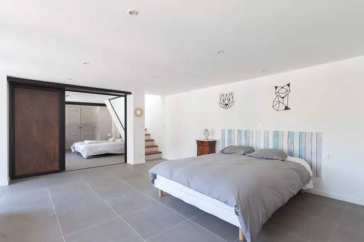 Location de vacances pour 6 personnes, avec terrasse dans Plage De L Anse De L Arene - 3