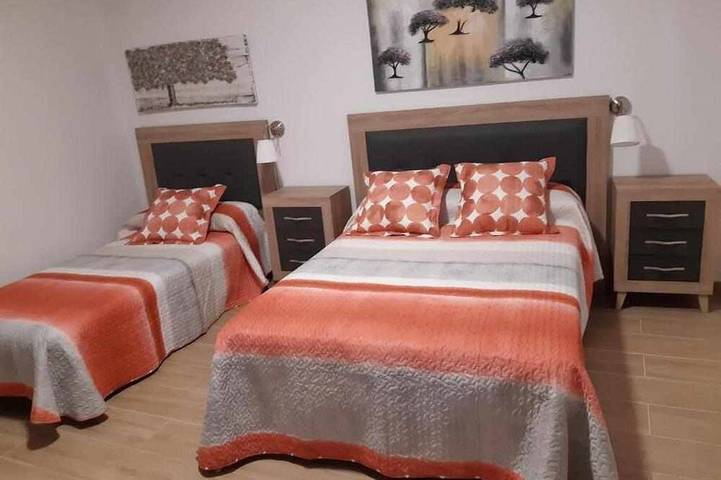 Gîte pour 3 personnes, avec balcon à Artenara - 2