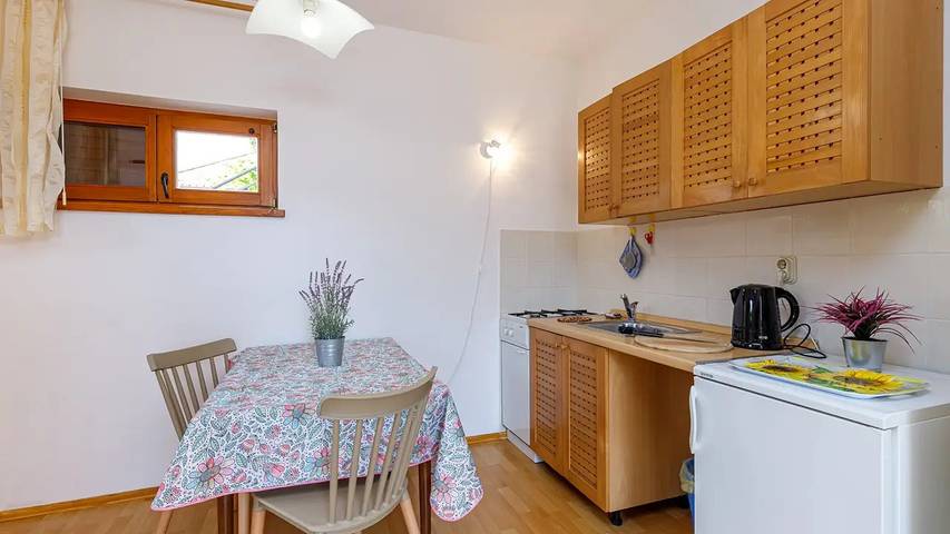 Bungalow für 3 Personen, mit Garten in Poreč - 4