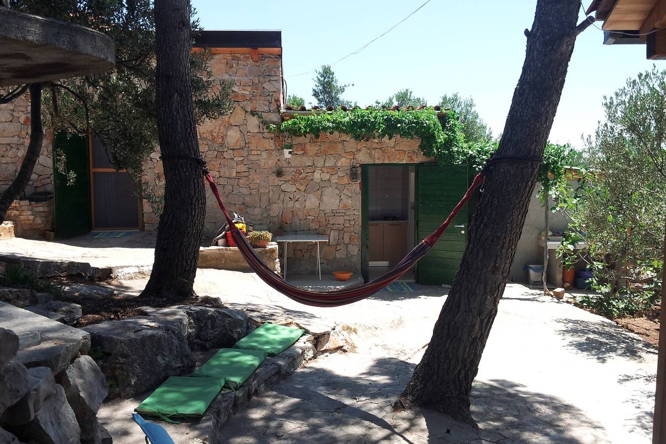 One bedroom house with terrace and sea view Milna, Brač K-12229 in Milna, Brac