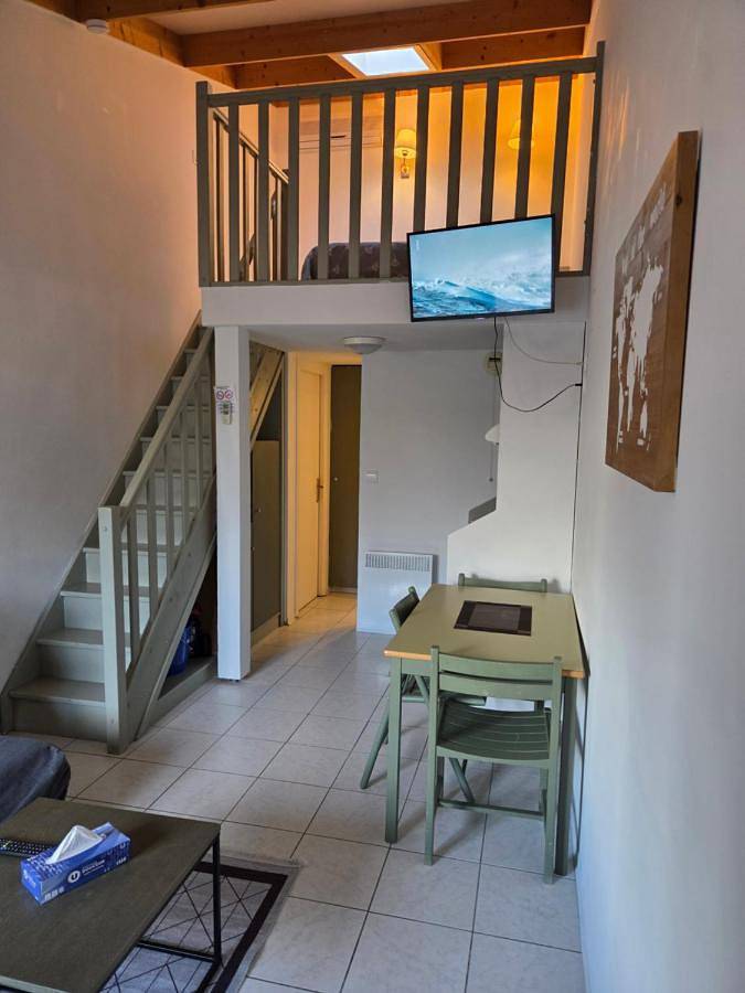 Gîte pour 4 personnes, avec jardin à Merville - 2