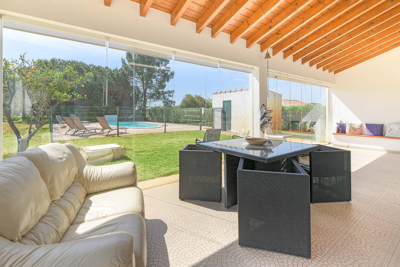 Quinta 'Casa de la Piscina' con vistas al mar y piscina privada in Rogil, Parque Natural del Suroeste Alentejano y Costa Vicentina