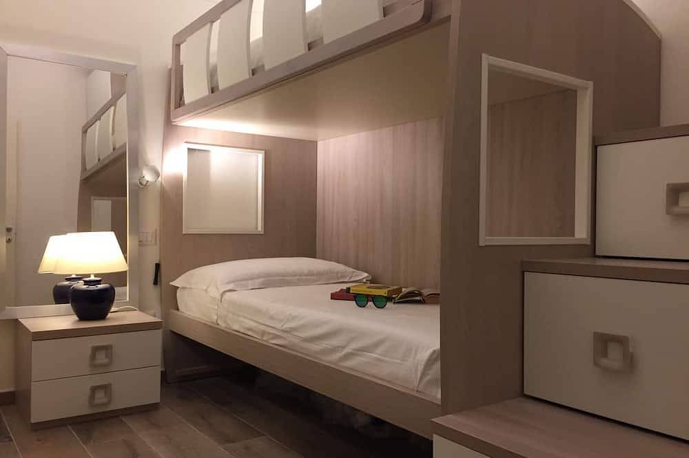 Panoramic villa by the sea - 8 beds. Air conditioning in Castiglione della Pescaia, Grosseto Province