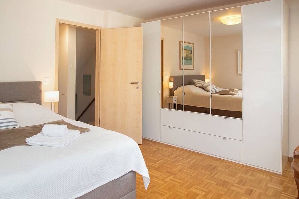Ganze Wohnung, Tasman in Les Evouettes, Port-Valais