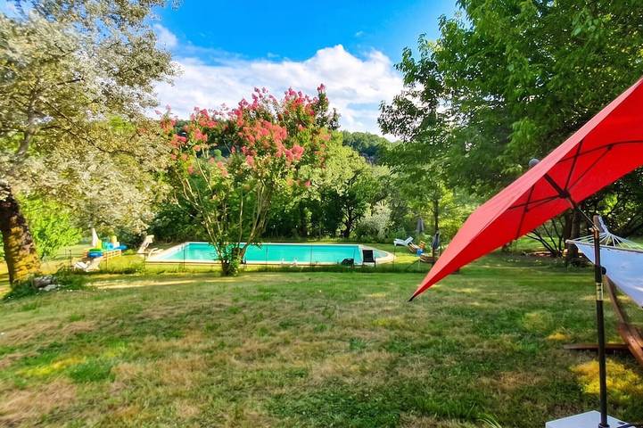 Villa für 14 Personen, mit Balkon und Garten - 1