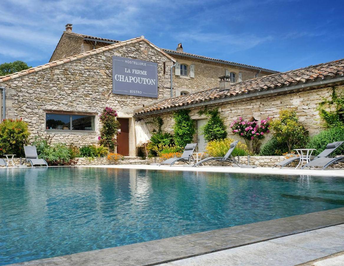 Small Double Room in Grignan, Région de nyons