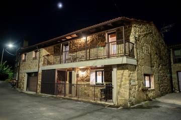 Chalet para 9 personas, con balcón y vistas en Provincia de Orense