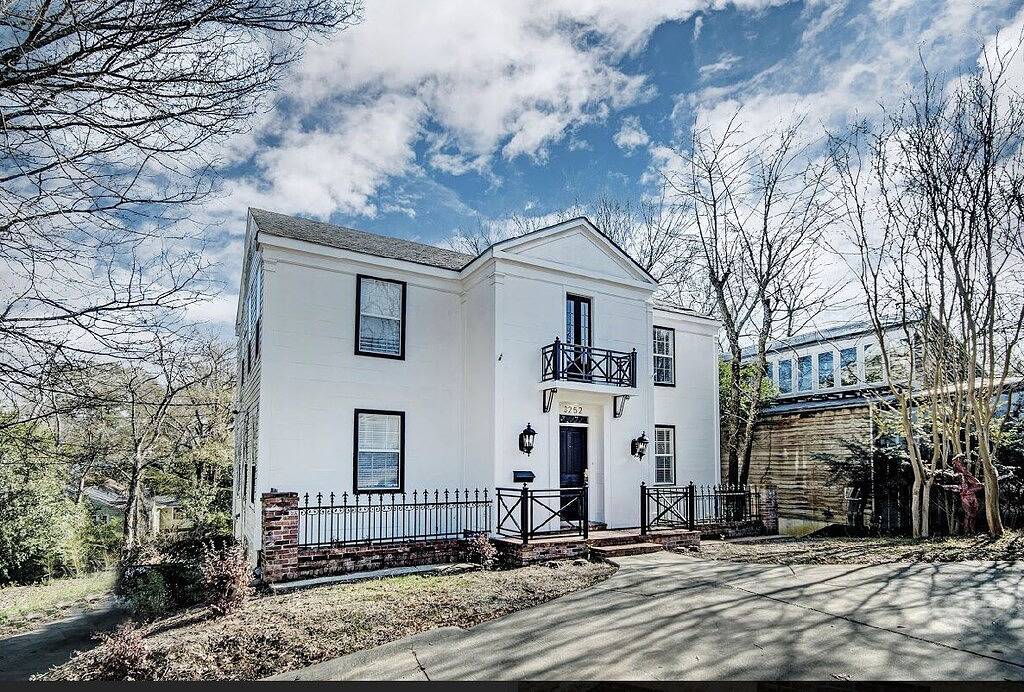 Fondren: “A Divine Destination” in Jackson, Hinds County