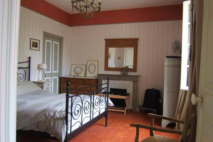 Location de vacances pour 10 personnes, avec jardin à Sainte-Cécile-les-Vignes - 4