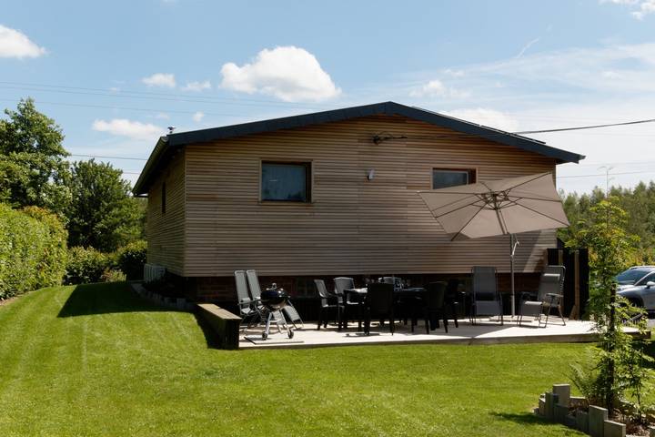 Chalet pour 5 personnes, avec jardin et terrasse