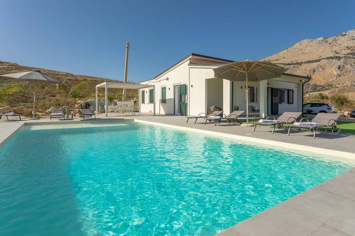 Ferienhaus für 10 Personen, mit Balkon/Terrasse in Castellammare del Golfo - 2