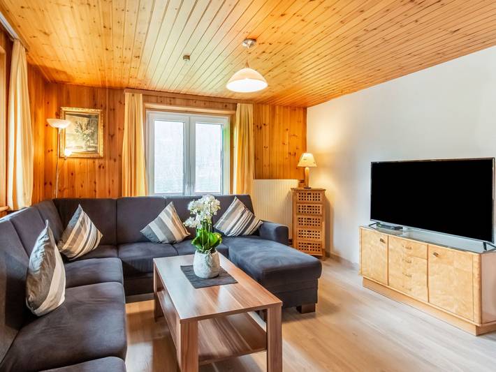 Ferienwohnung für 8 Personen, mit Balkon und Garten im Montafon - 3