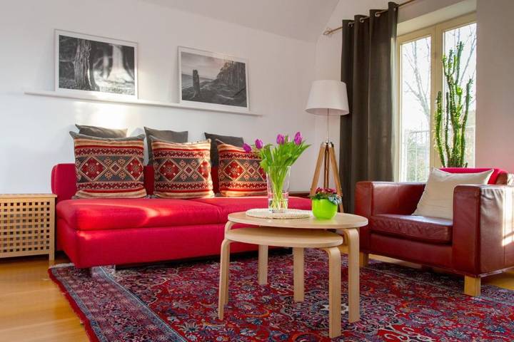 Ferienwohnung für 4 Personen, mit Balkon und Terrasse sowie Garten und Ausblick in Halle (Westfalen)