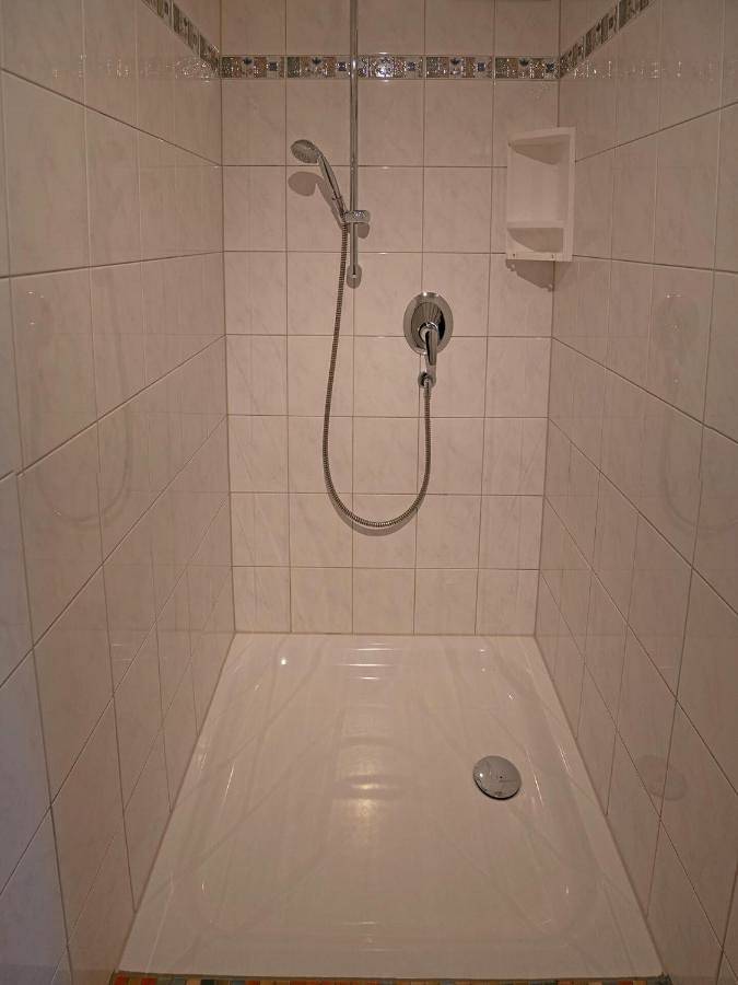 Ferienwohnung für 3 Personen, mit Balkon und Terrasse sowie Garten und Pool in Roßhaupten - 4