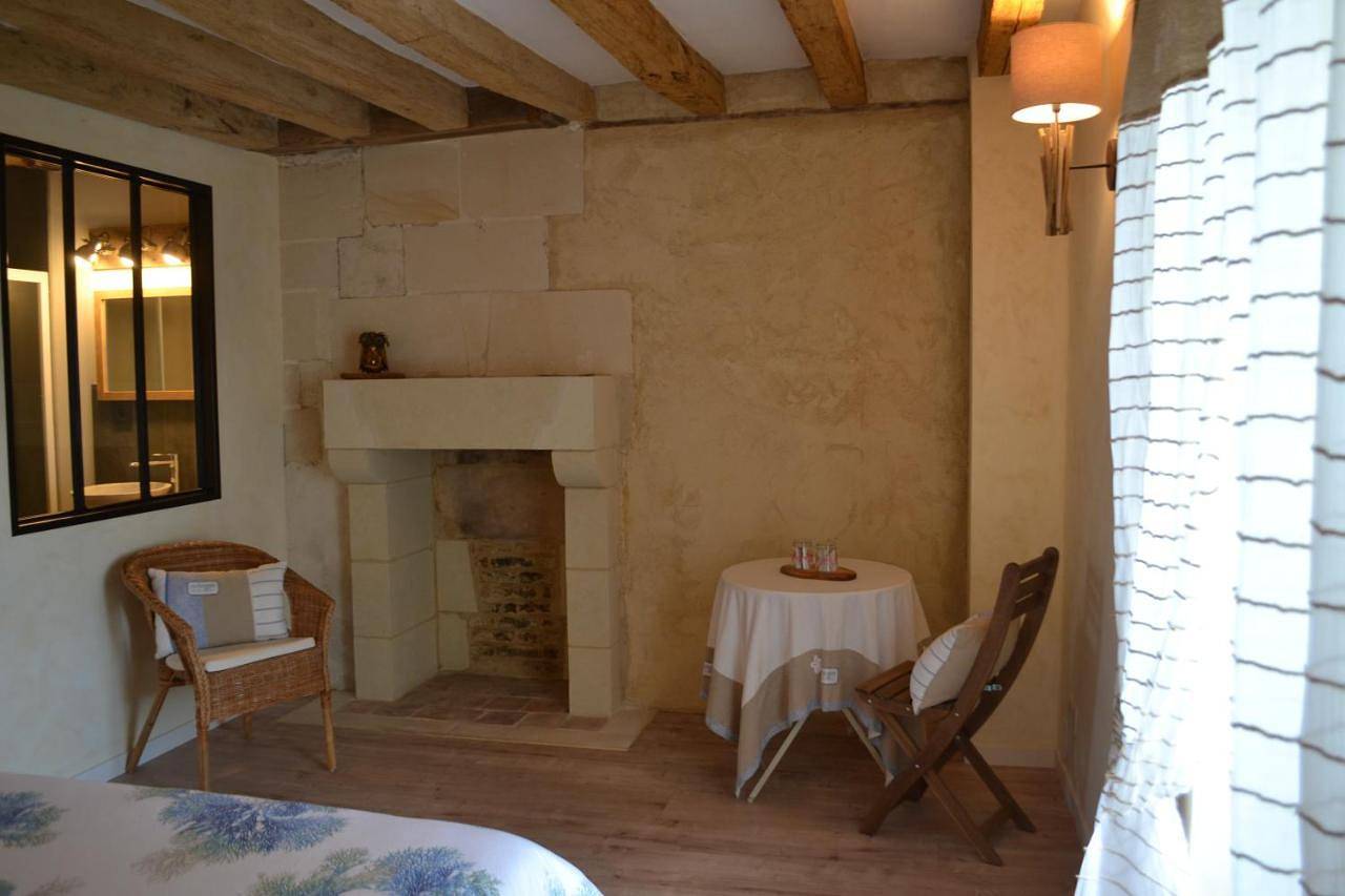 Appartement de vacances entier, Escale à Villeperdue chambre Hellulaug in Saint-Épain, Vallée de la Loire