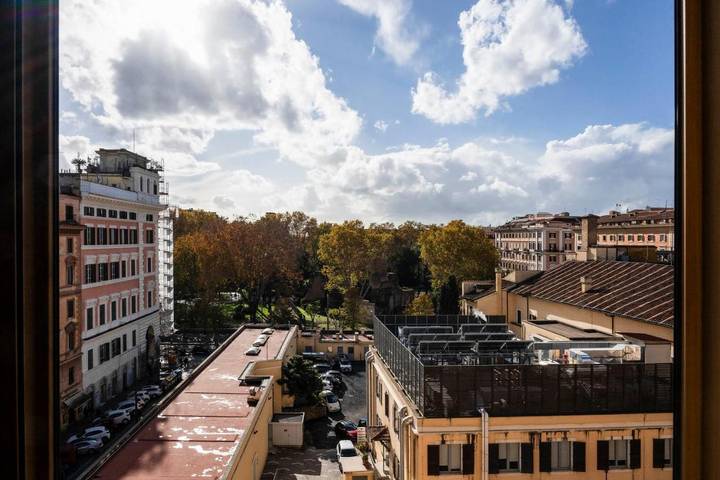 Apartahotel para 2 personas, con balcón en Roma