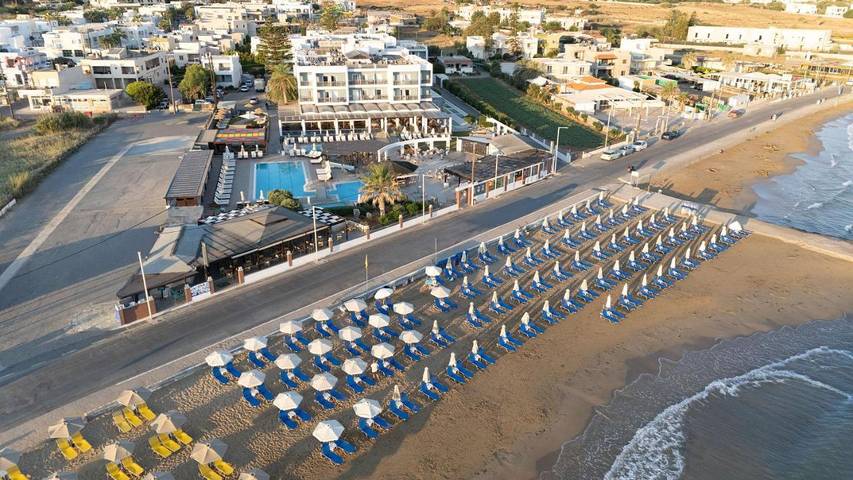Hôtel pour 2 personnes, avec Balcon et Jacuzzi ainsi que Terrasse et Jardin