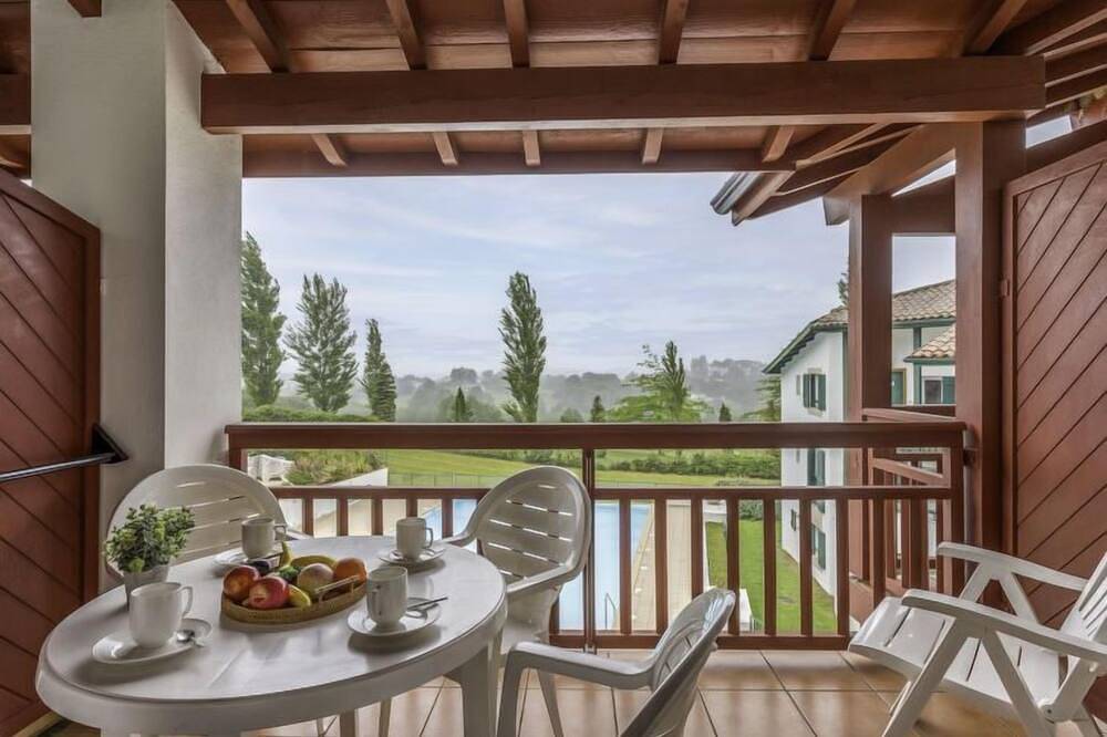 Entire apartment, Les Terrasses d'Arcangues by Interhome in Arcangues, Bayonne region
