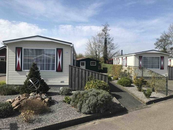 Appartement voor 8 personen, met Balkon/Terras en Terras in Sint-Annaland