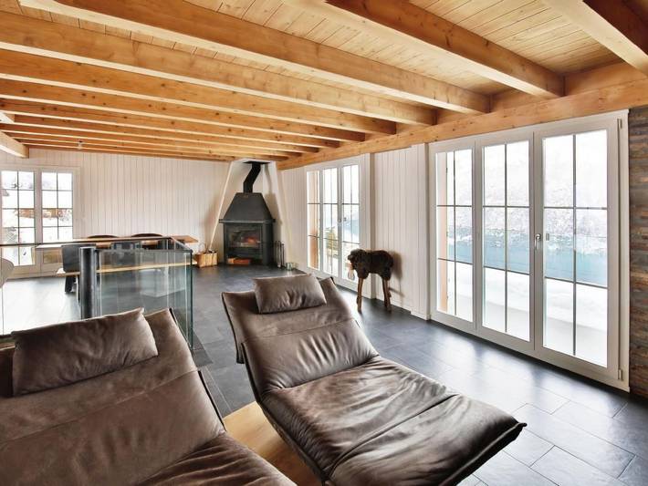 Chalet für 7 Personen, mit Terrasse und Seeblick sowie Garten und Sauna am Vierwaldstättersee - 2