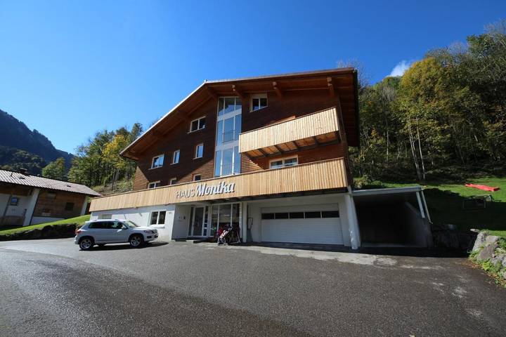 Vakantiewoning voor 5 personen, with Balkon and Terras as well as Tuin and Sauna in Mellau