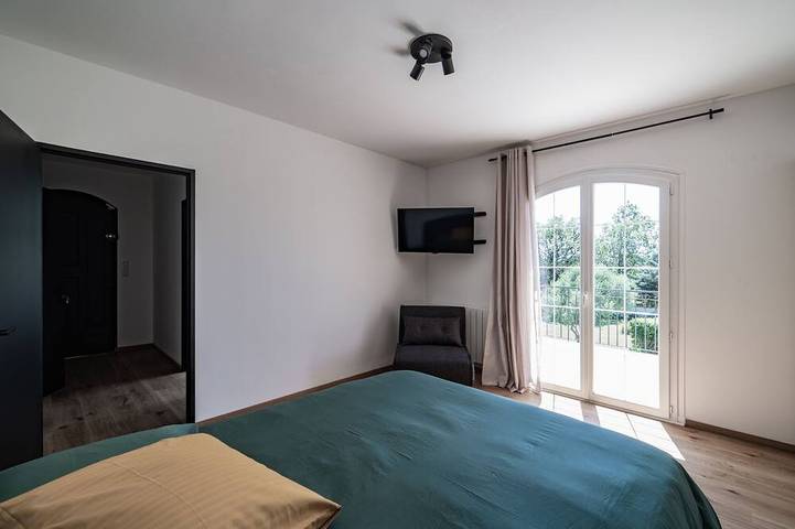 Location de vacances pour 10 personnes, avec jardin et balcon à Châteauneuf-du-Rhône - 3