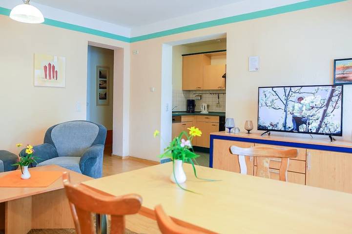 Ferienpark für 3 Personen, mit Terrasse und Pool sowie Sauna in Plau am See