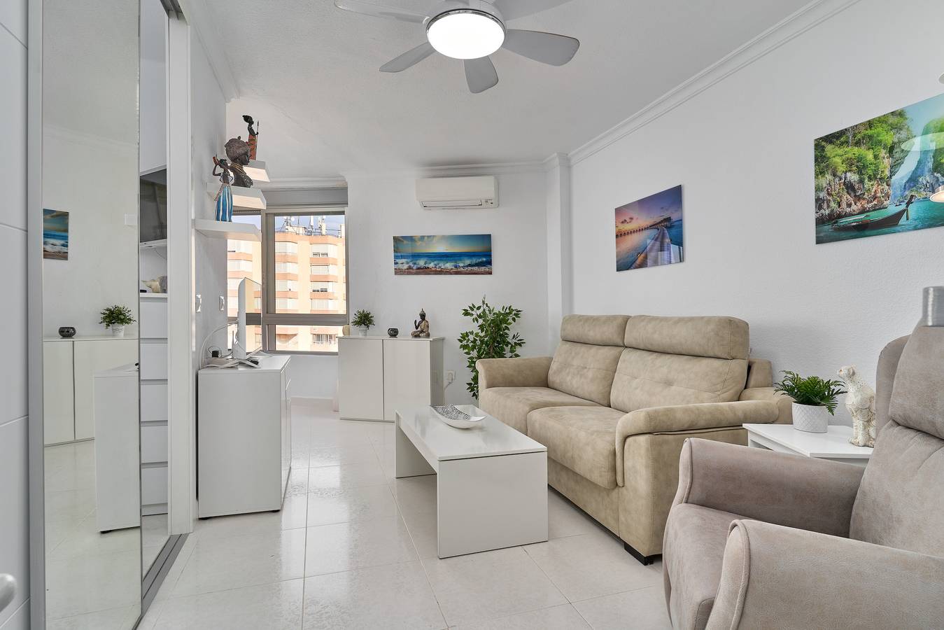 Entire studio, Studio Apartment "Great Views Studio A84" near Beach with Shared Pool & Wi-Fi in Torrox Costa, Torrox