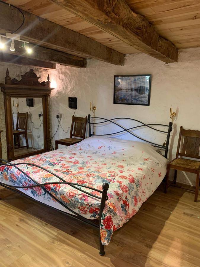 Location de vacances pour 4 personnes, avec jardin et vue à Saint-Julien-le-Petit - 4