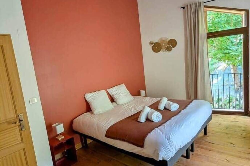 Oxxy Casa - Gîte de 14 personnes in Milhas, Haute-Garonne