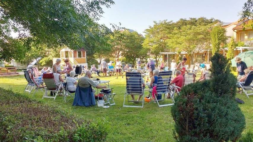 Camping pour 4 personnes, avec Terrasse et Jardin en Bulgarie - 4