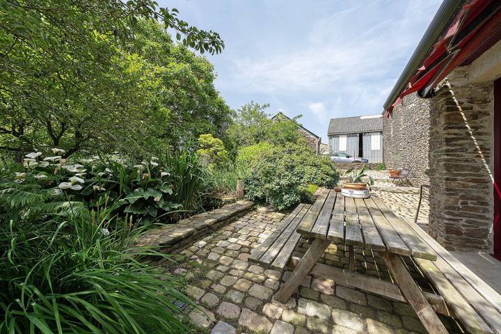 Maison de vacances 'Grand Gîte - Ferme De' avec jardin commun et Wi-Fi in Plouvorn, Ceinture Dorée