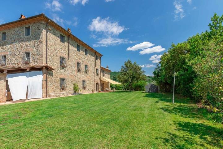 Chambre d’hôte pour 2 personnes, avec jardin ainsi que vue et piscine, animaux acceptés à Lamporecchio - 2