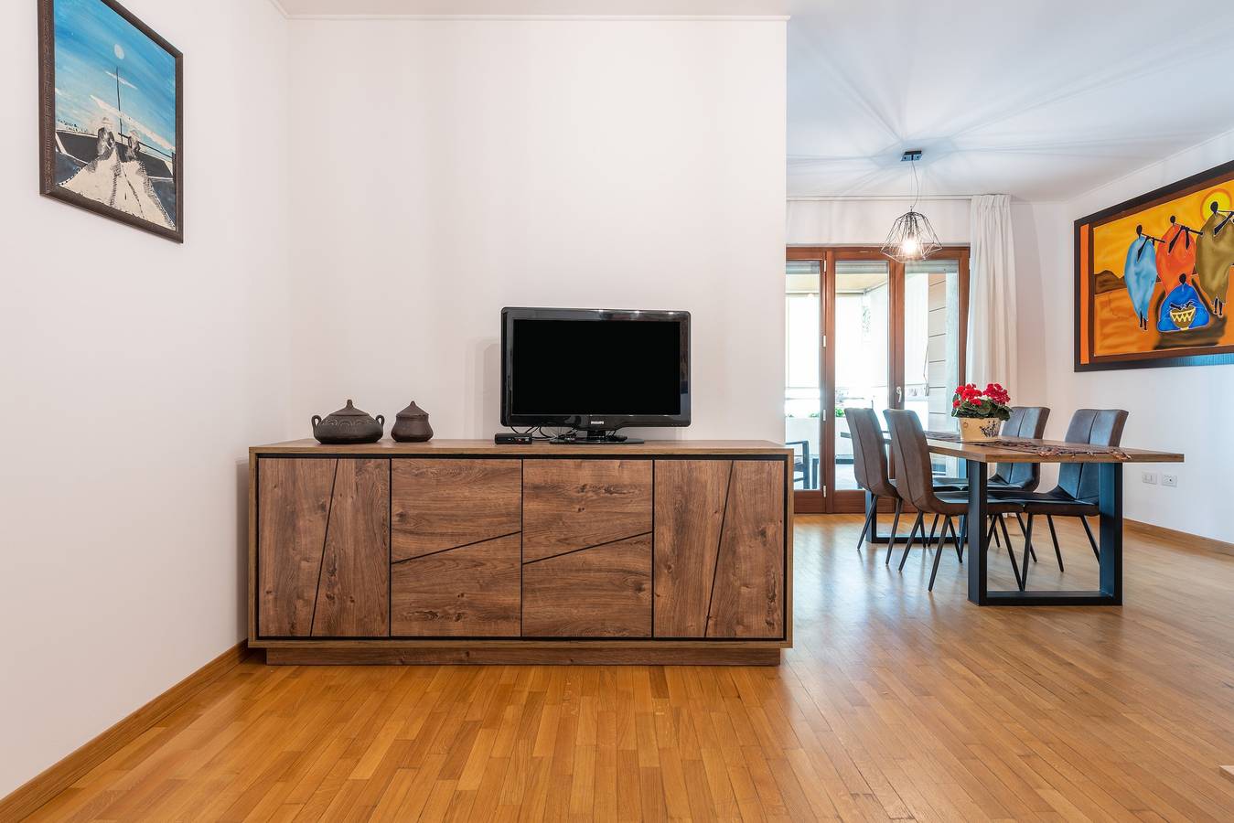 Apartamento entero, Apartamento vacacional Casa Paola cerca de la playa con terraza y balcón in Cagliari, Campidano