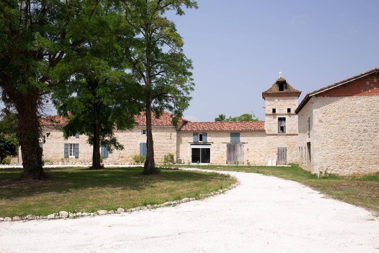 Quadruple Room with Garden View in Saint-Jean-de-Thurac, Quercy