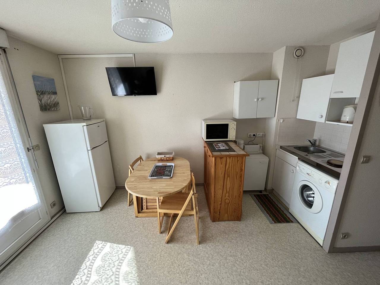 Appartement entier, Studio à 400m des plages - 3 couchages - Garage inclus in Saint-Palais-sur-Mer, Côte de Beauté