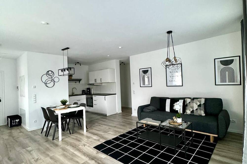 Ganze Wohnung, Centrical - Netflix - Queensize Bed in Bruchsal, Kraichgau