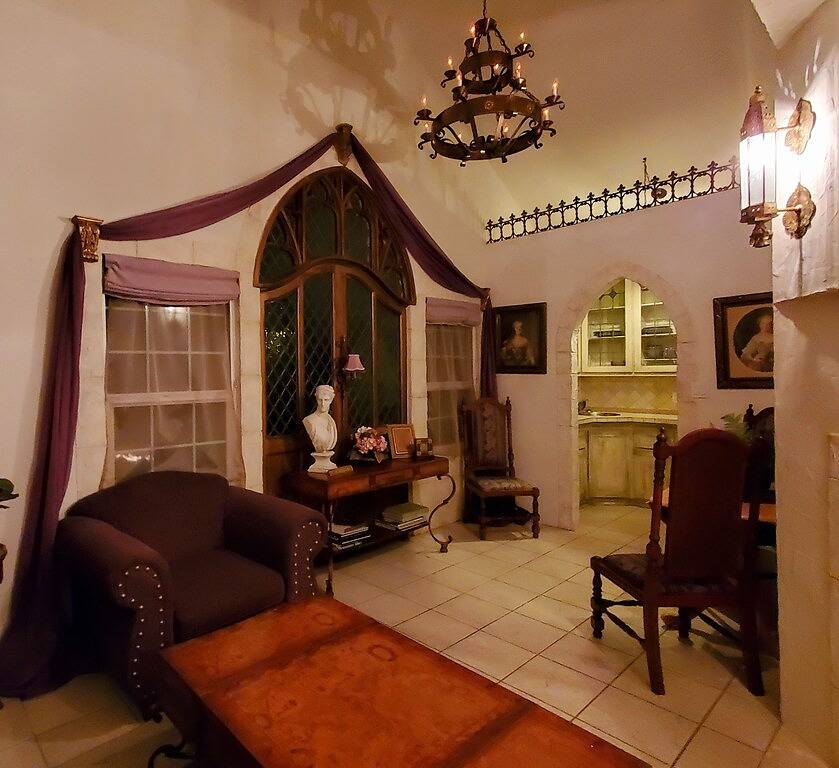 The Castle Camelot Private Suite in North Cowichan, Cowichan Valley Regional District