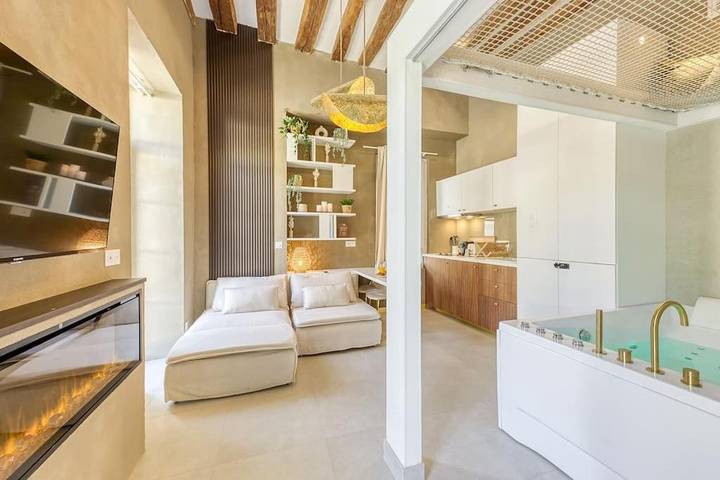 Gîte pour 2 personnes, avec jacuzzi à Arpajon - 2