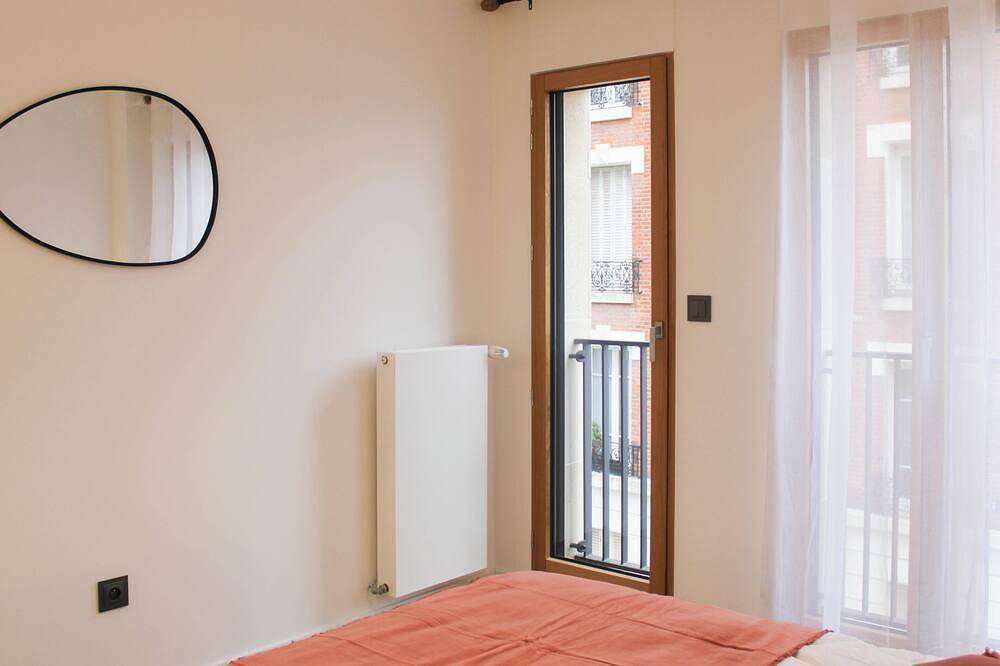 Entire apartment, Vanves Bright Apartment in Vanves, Hauts-de-Seine